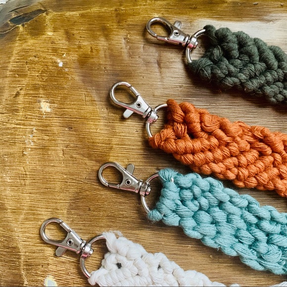 >>Macramé Keychain<< - Picture 5 of 6
